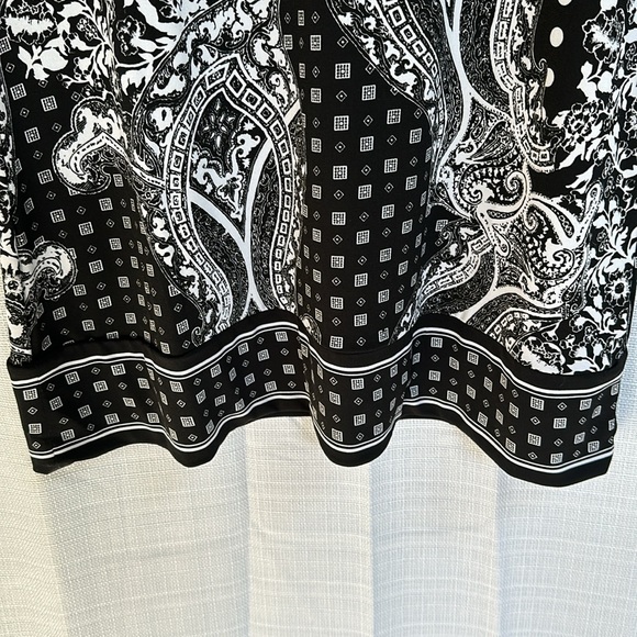 WHITE HOUSE BLACK MARKET BLACK & WHITE 3/4 SLEEVE TUNIC DRESS /BLOUSE SIZE M - Picture 4 of 6